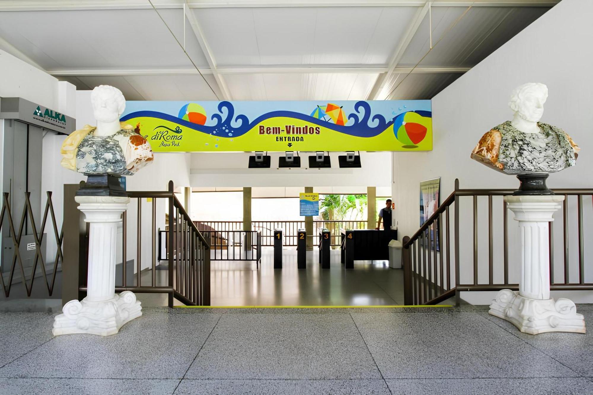 Spazzio Diroma Acesso Gratuito Ao Acqua Park - Aparthotel