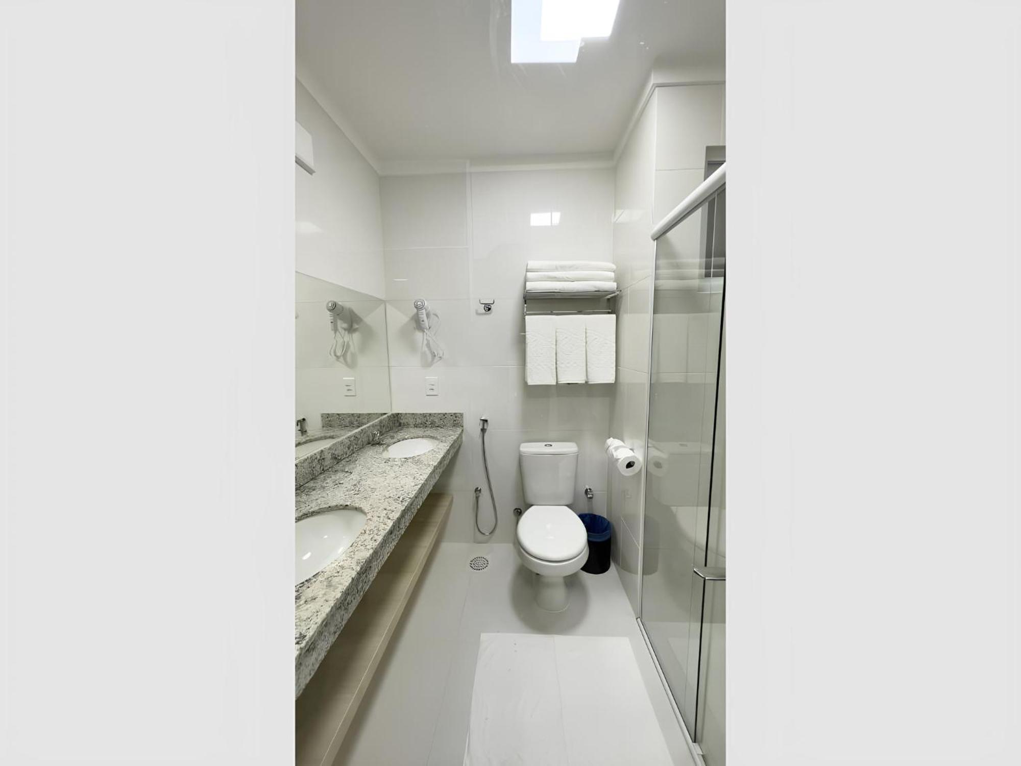 Spazzio Diroma Acesso Gratuito Ao Acqua Park - *
